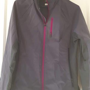 ICE Breaker Merino GUST light weight jacket